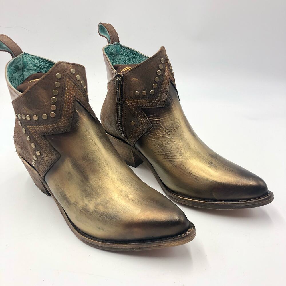 Corral Boots Womens Studs Snip Toe Ankle Boots Metallic Gold Size 7.5 M